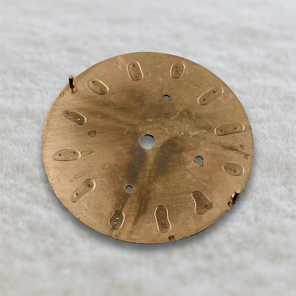Nuevo Dial de 29.5mm con Logot - Exhibition Caseback reseña y precio